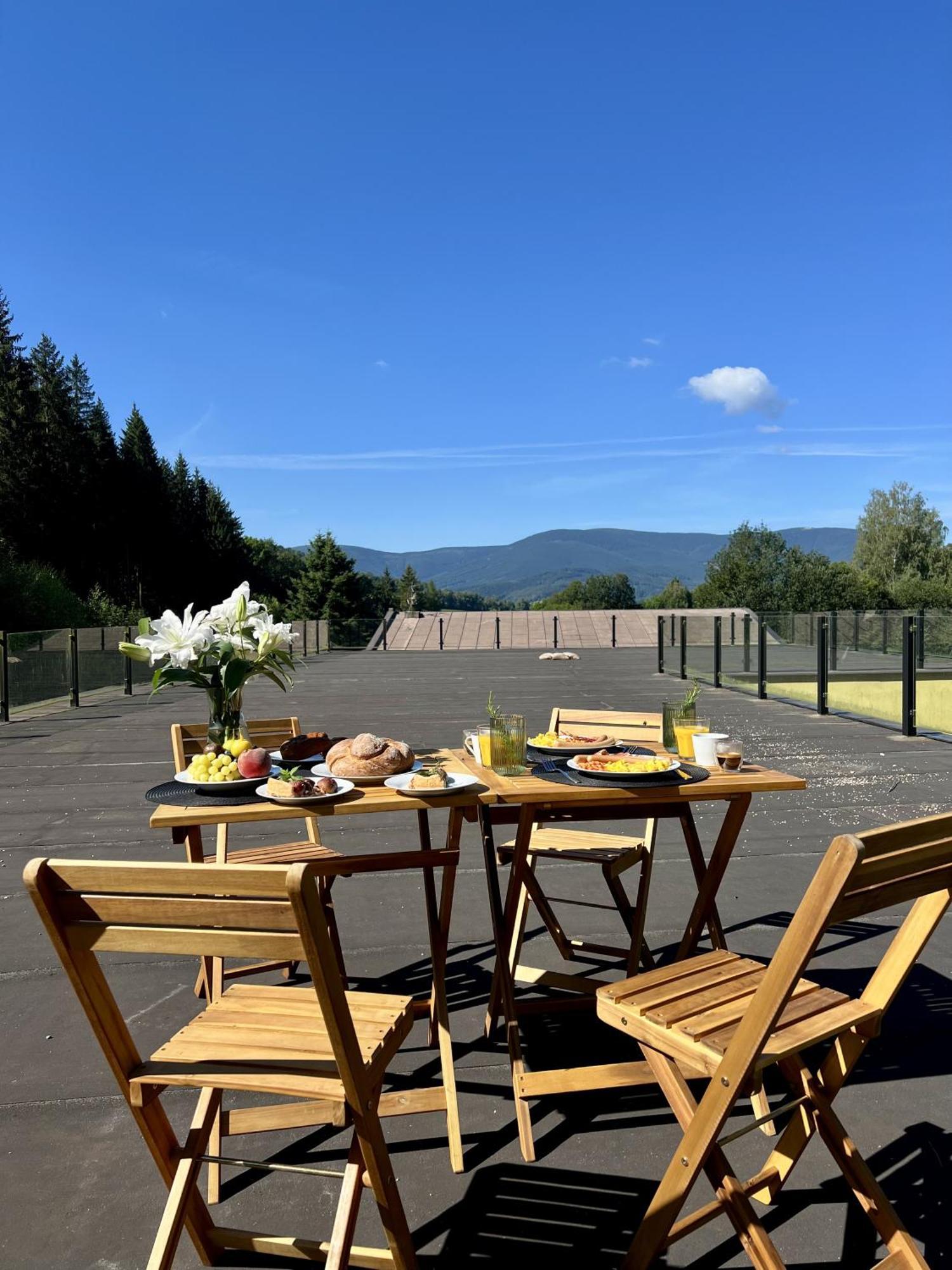Apartmany New Forest Retreat - U Lesa, S Parkovanim, 300Mbit Internet Jeseník Dış mekan fotoğraf